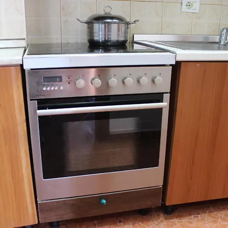 Deni Family * ティラナ