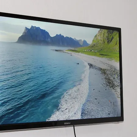 Deni Family Апартаменты Тирана