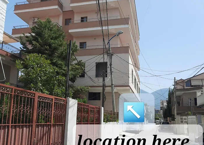 Deni Family تيرانا