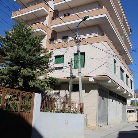 Deni Family Apartament