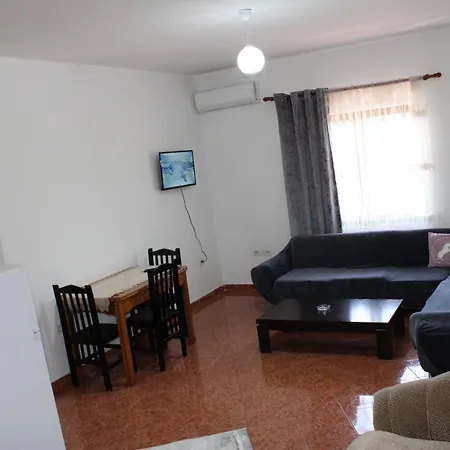 Apartamento Deni Family Tirana