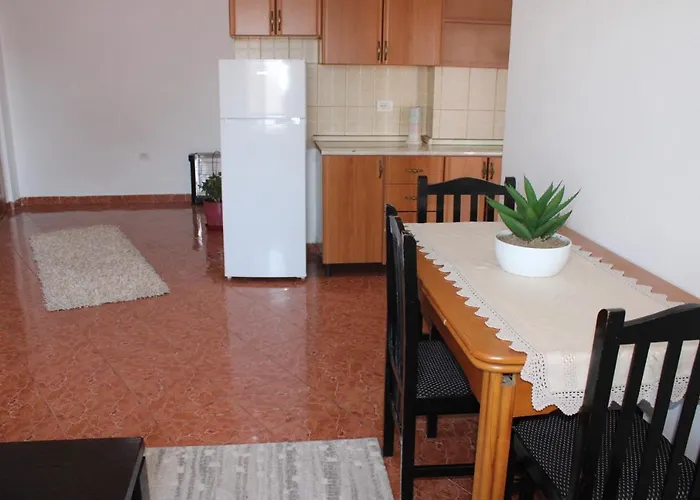 Appartement Deni Family *