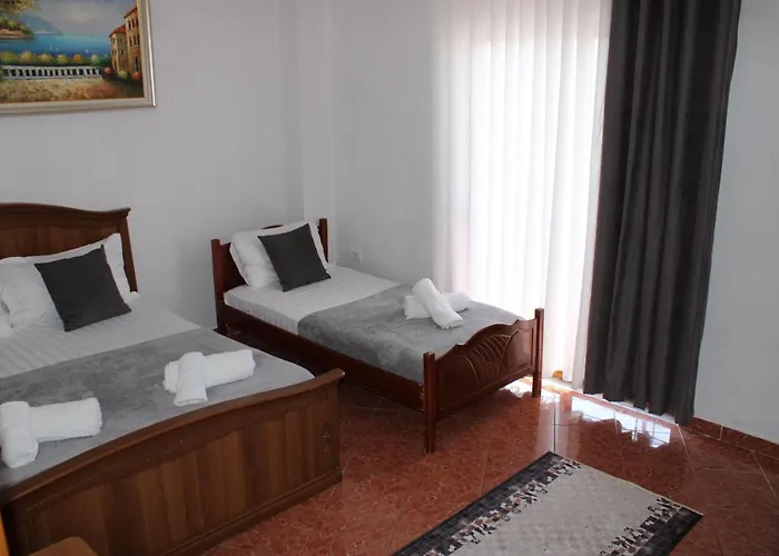 Apartment Deni Family Tirana